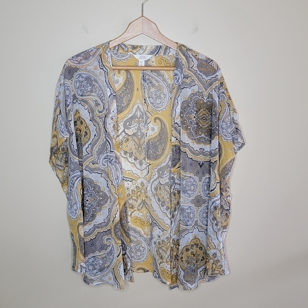 Sun & Shadow Yellow Gray Paisley Sheer Kimono Size Small/Medium